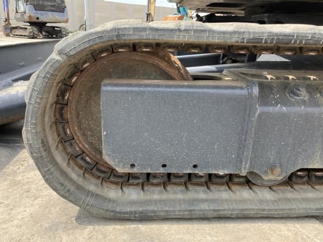 MINI EXCAVATOR — Auction (lot 8457-429)