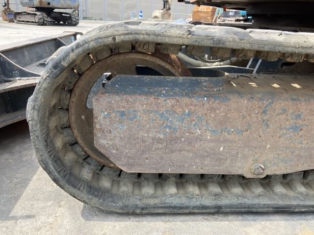 MINI EXCAVATOR — Auction (lot 8457-430)