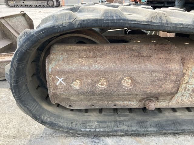 MINI EXCAVATOR — Auction (lot 8457-435)