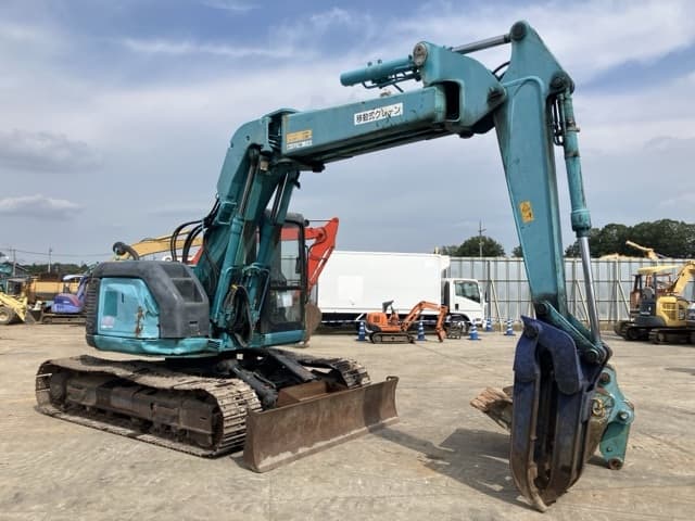 EXCAVATOR — Auction (lot 8457-436)