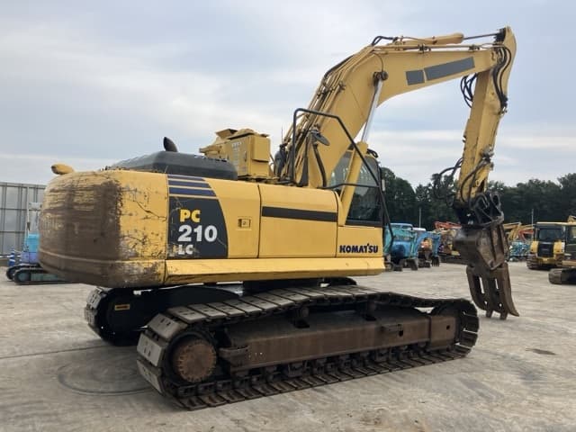EXCAVATOR — Auction (lot 8457-441)