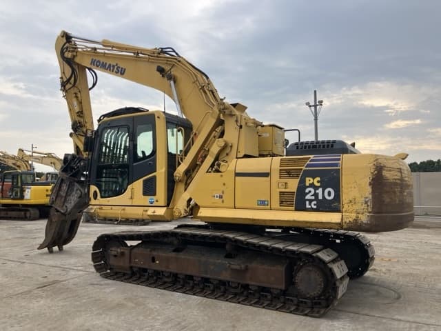 EXCAVATOR — Auction (lot 8457-441)