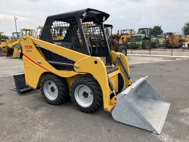 SKID STEER LOADER — Auction (lot 8457-443)