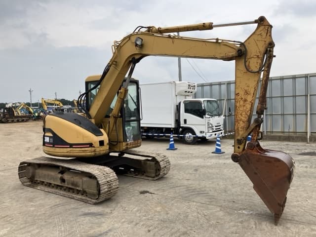 EXCAVATOR — Auction (lot 8457-445)