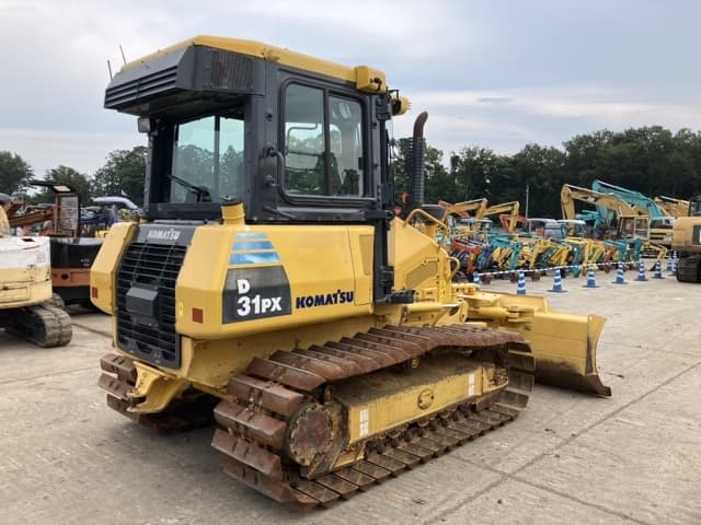 Bulldozer — Auction (lot 8457-446)
