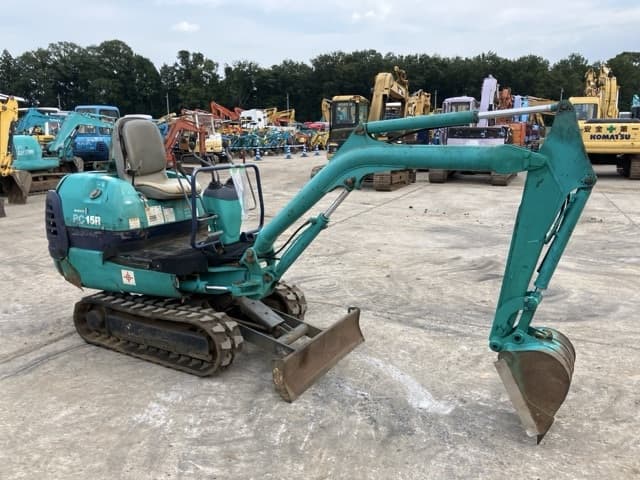 MINI EXCAVATOR — Auction (lot 8457-447)