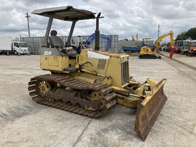 Bulldozer — Auction (lot 8457-45)