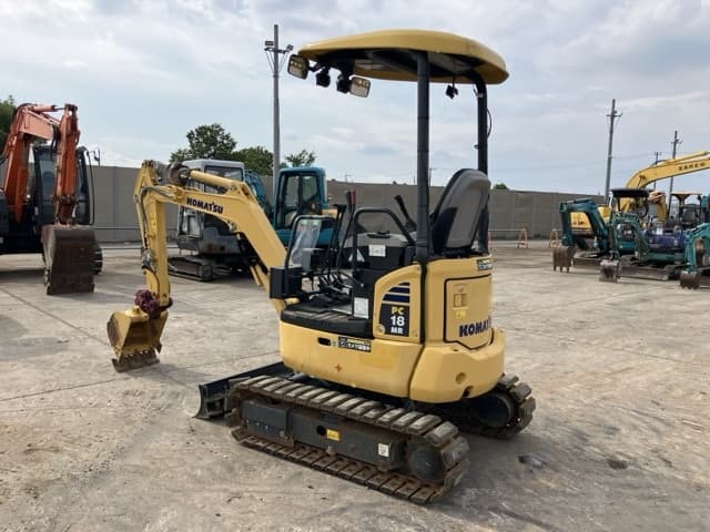 MINI EXCAVATOR — Auction (lot 8457-450)