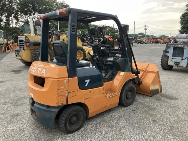 SHOVEL LOADER — Auction (lot 8457-455)