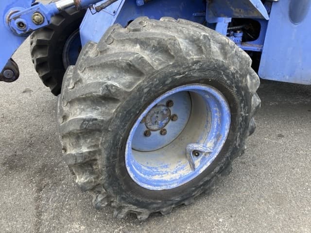 MINI WHEEL LOADER — Auction (lot 8457-458)