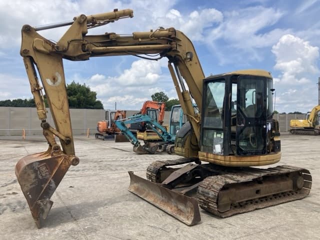 EXCAVATOR — Auction (lot 8457-46)