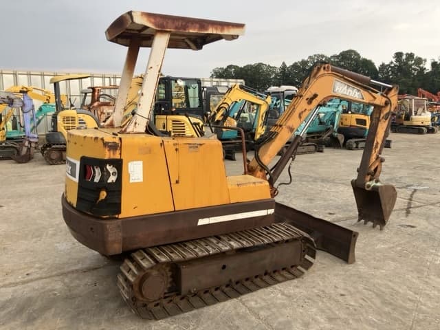 MINI EXCAVATOR — Auction (lot 8457-462)