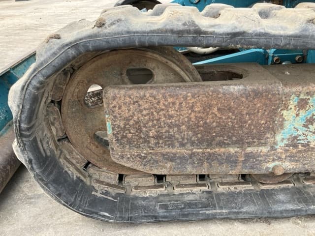 MINI EXCAVATOR — Auction (lot 8457-464)