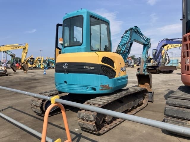 MINI EXCAVATOR — Auction (lot 8457-465)