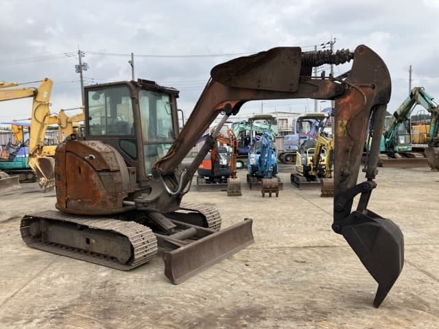 MINI EXCAVATOR — Auction (lot 8457-467)