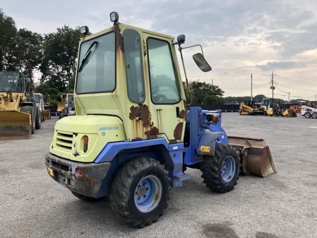 MINI WHEEL LOADER — Auction (lot 8457-468)