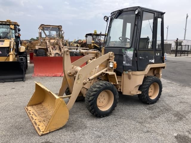MINI WHEEL LOADER — Auction (lot 8457-469)