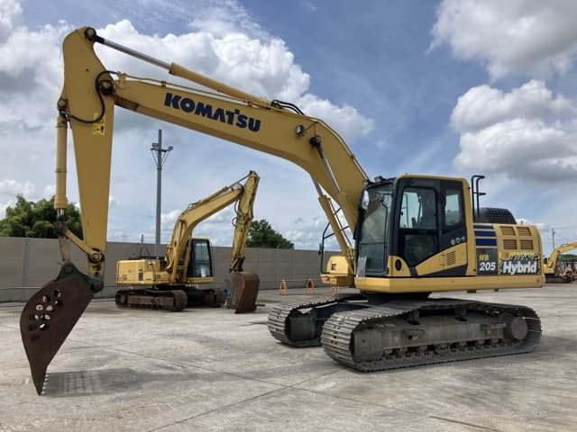 EXCAVATOR — Auction (lot 8457-47)