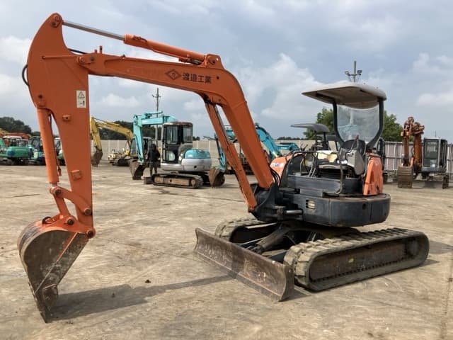 MINI EXCAVATOR — Auction (lot 8457-473)