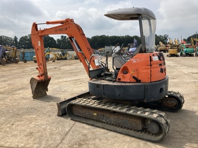 MINI EXCAVATOR — Auction (lot 8457-473)