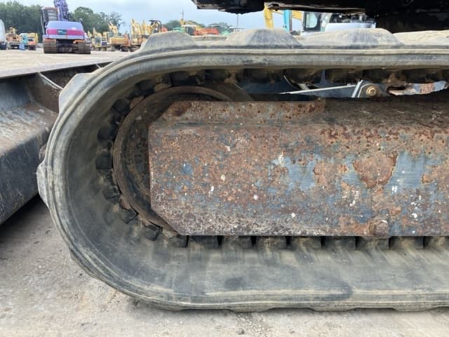 MINI EXCAVATOR — Auction (lot 8457-473)