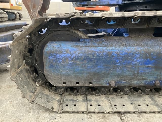 MINI EXCAVATOR — Auction (lot 8457-474)