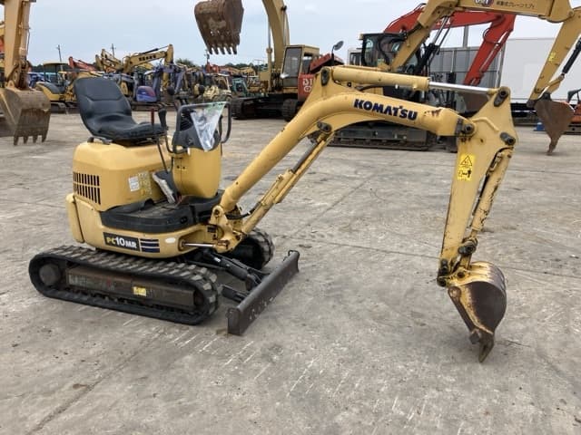 MINI EXCAVATOR — Auction (lot 8457-476)