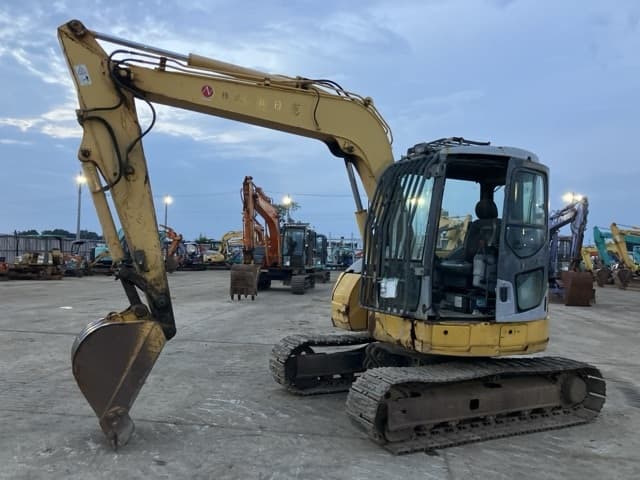 EXCAVATOR — Auction (lot 8457-478)