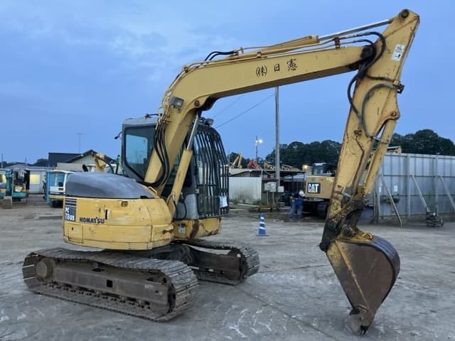 EXCAVATOR — Auction (lot 8457-478)
