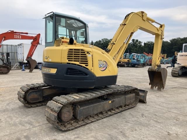 EXCAVATOR — Auction (lot 8457-489)