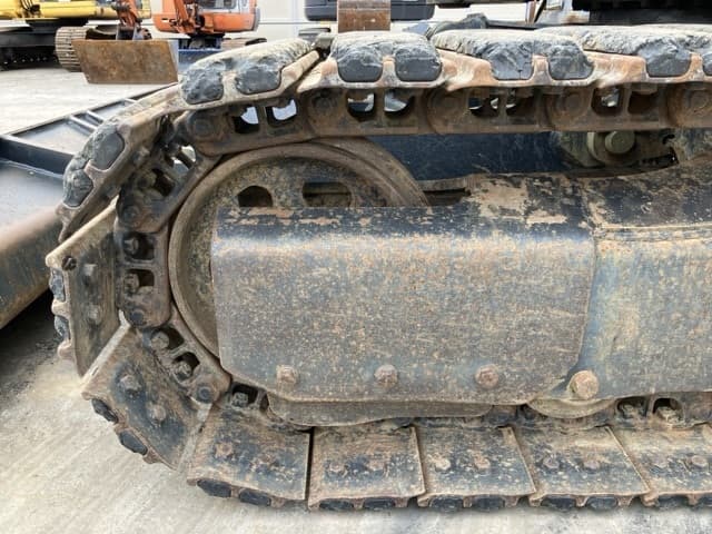 EXCAVATOR — Auction (lot 8457-489)