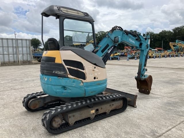MINI EXCAVATOR — Auction (lot 8457-49)
