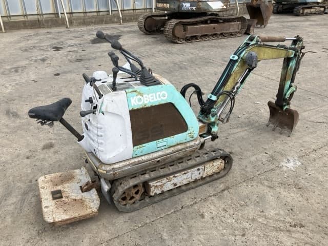MINI EXCAVATOR — Auction (lot 8457-494)