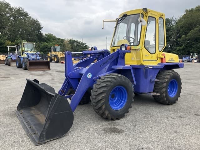 WHEEL LOADER — Auction (lot 8457-496)