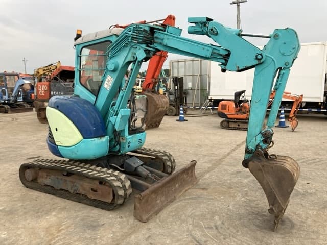 MINI EXCAVATOR — Auction (lot 8457-499)