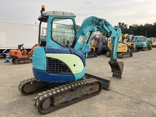 MINI EXCAVATOR — Auction (lot 8457-499)