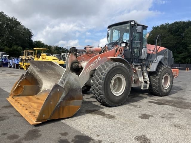 WHEEL LOADER — Auction (lot 8457-5)