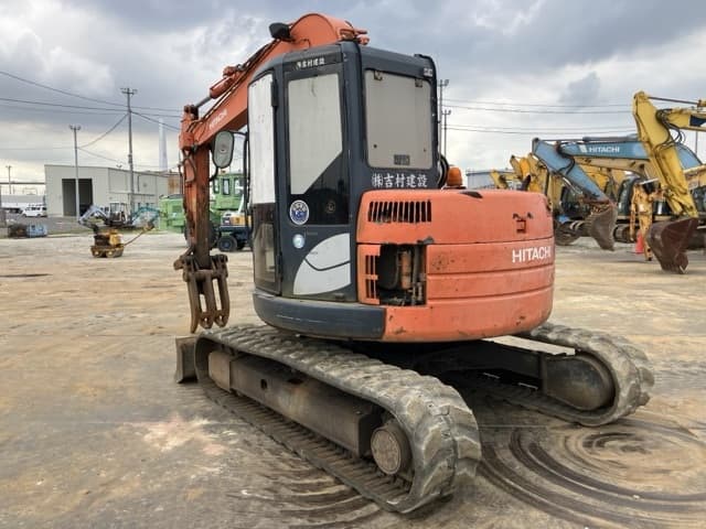 EXCAVATOR — Auction (lot 8457-50002)