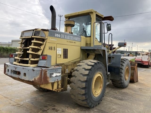 WHEEL LOADER — Auction (lot 8457-50003)