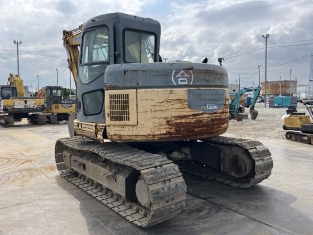 EXCAVATOR — Auction (lot 8457-50006)