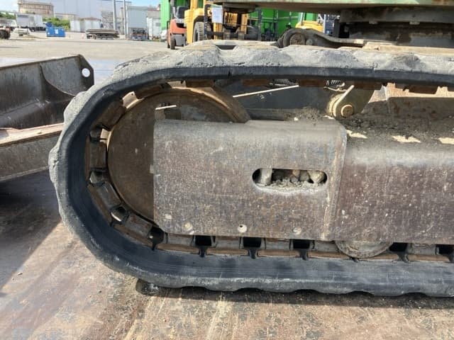 MINI EXCAVATOR — Auction (lot 8457-50009)