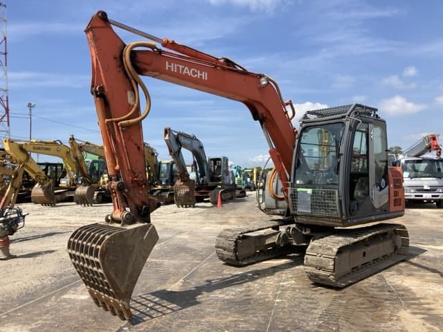 EXCAVATOR — Auction (lot 8457-50023)