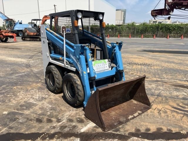 SKID STEER LOADER — Auction (lot 8457-50024)