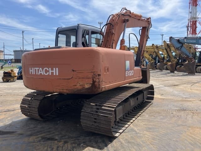EXCAVATOR — Auction (lot 8457-50025)