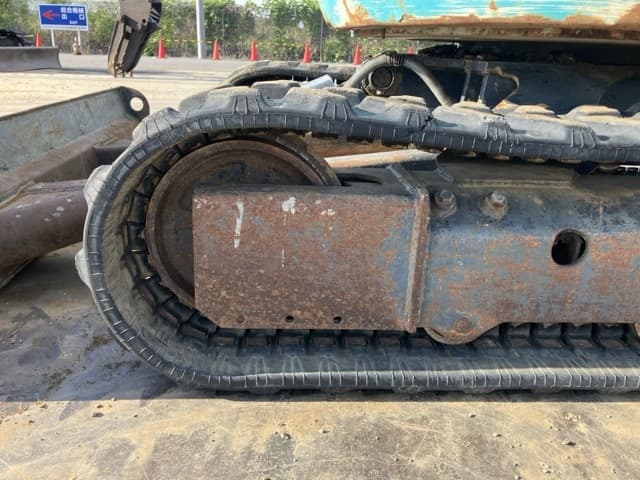 MINI EXCAVATOR — Auction (lot 8457-50028)