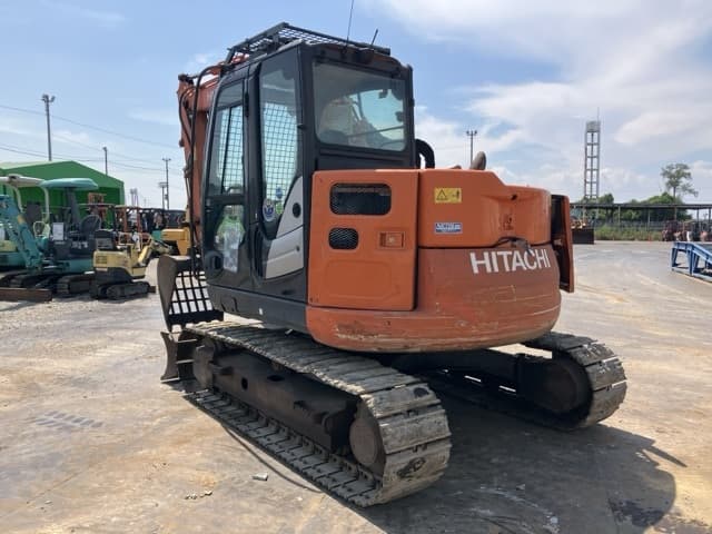 EXCAVATOR — Auction (lot 8457-50035)