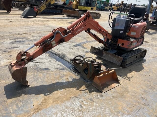 MINI EXCAVATOR — Auction (lot 8457-50036)