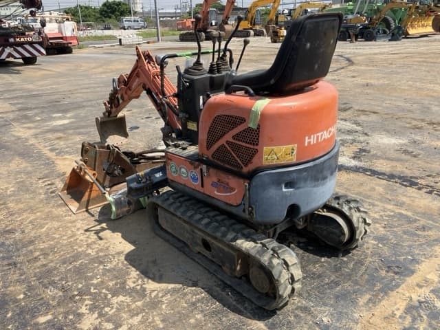 MINI EXCAVATOR — Auction (lot 8457-50036)