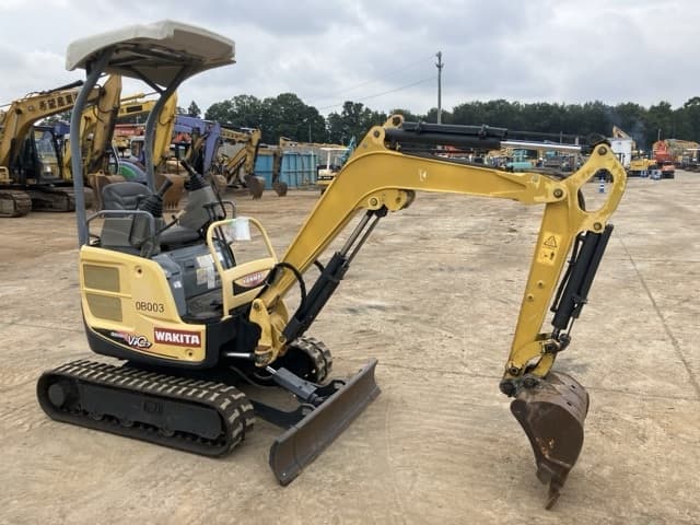 MINI EXCAVATOR — Auction (lot 8457-502)