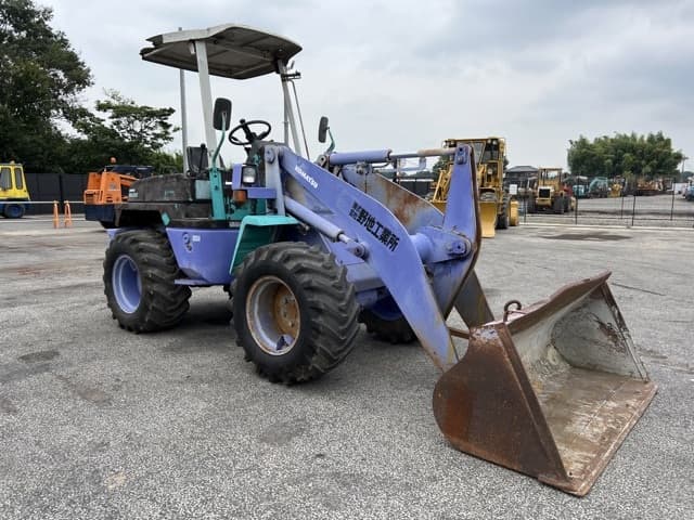 MINI WHEEL LOADER — Auction (lot 8457-504)